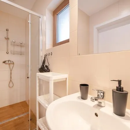 Lesne Tarasy Holiday home *